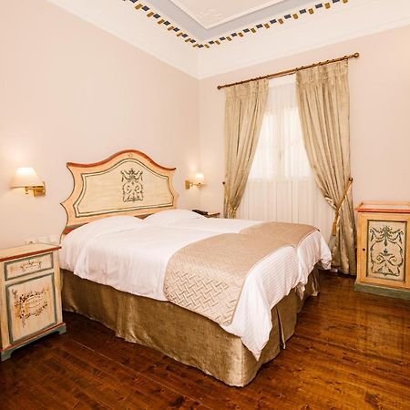 Palaiologos Luxury City Hotel Patras Luaran gambar
