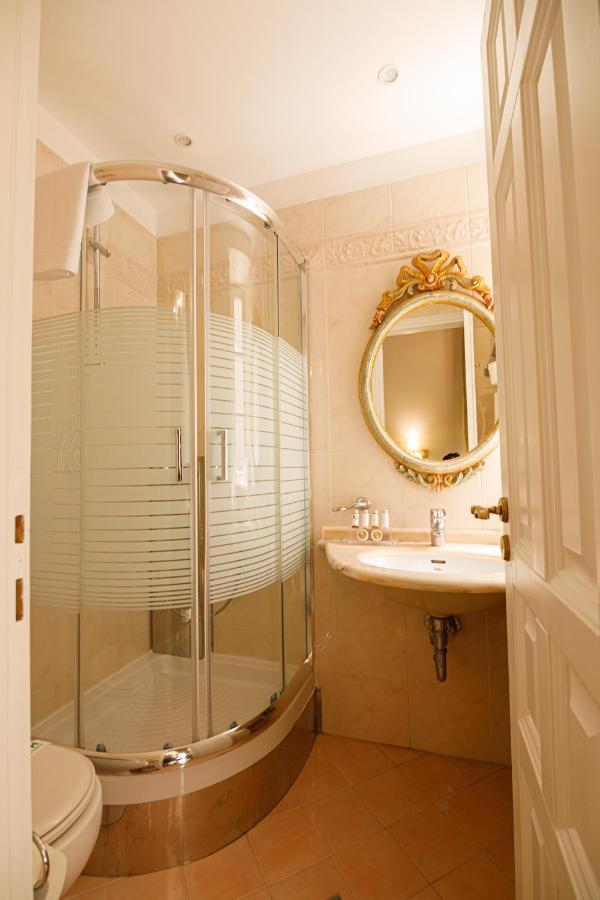 Palaiologos Luxury City Hotel Patras Luaran gambar