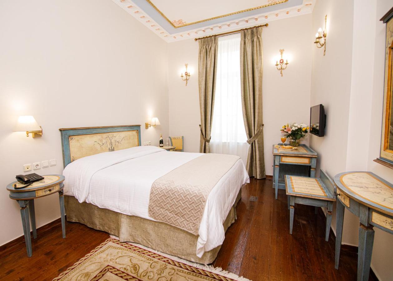 Palaiologos Luxury City Hotel Patras Luaran gambar