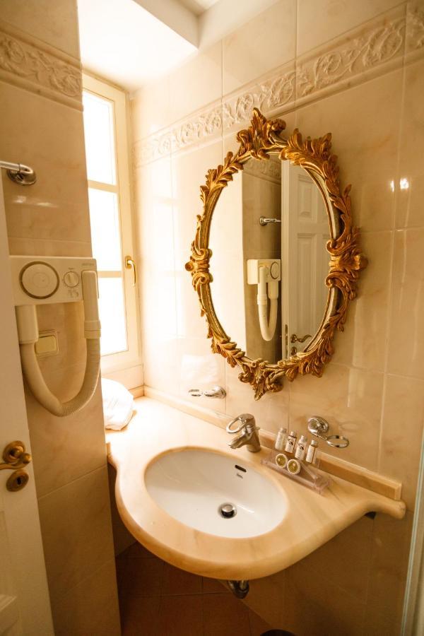 Palaiologos Luxury City Hotel Patras Luaran gambar